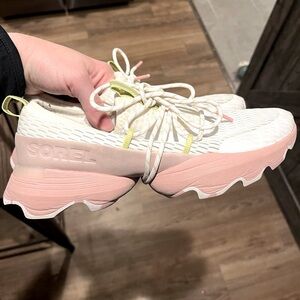 SOREL pink and white tennis shoes